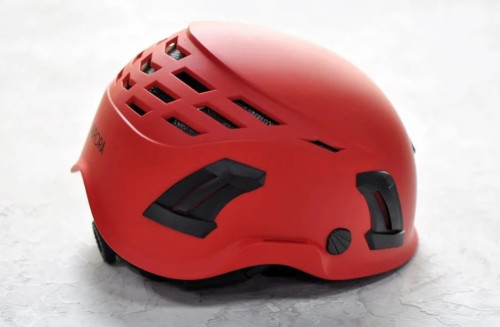  Каска GURU Aurora Red в Астрахани  