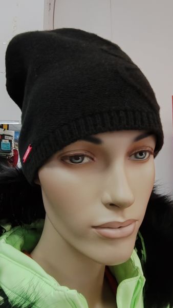 Шапка Salomon Fall black в Астрахани